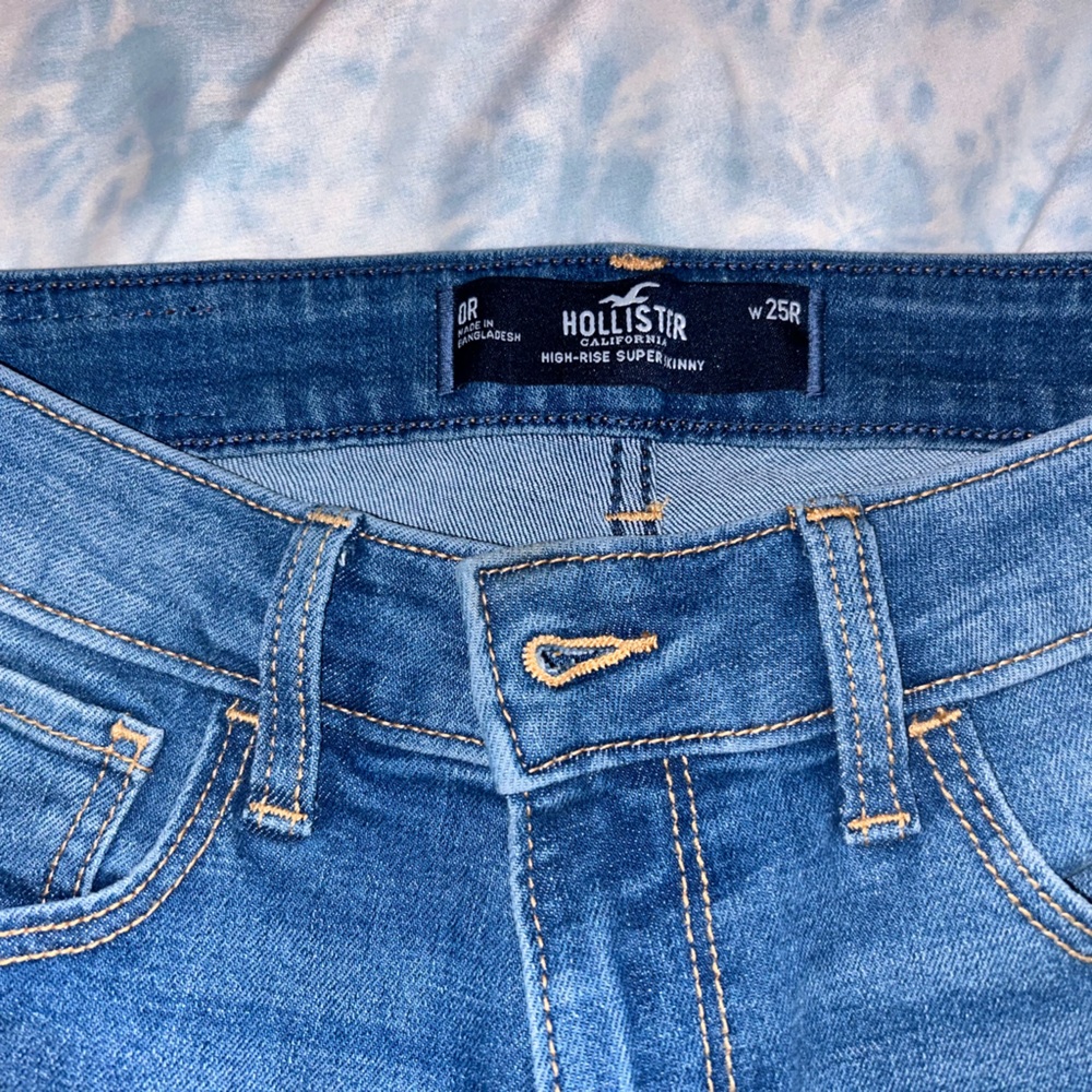 Hollister Super Skinny Jeans